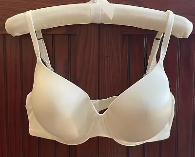 Victoria's Secret Biofit  Uplift  Nude  Bra Size 38C • $19.99