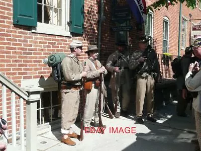 Photo  Gettysburg Cowboys Outside Museum • £1.85