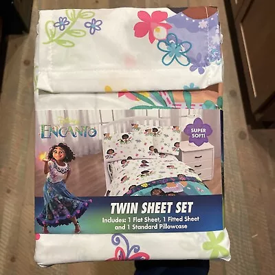 Disney Encanto 3 Piece Twin Sheet Set - Flat Sheet Fitted Sheet Pillowcase • $29.95