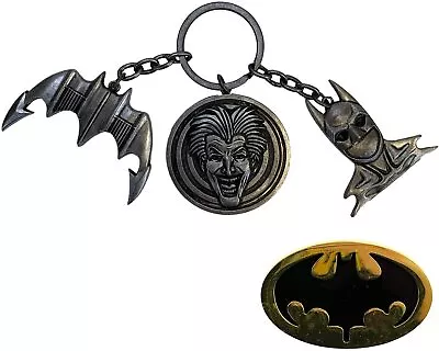 Batman 1989 - CHS Keychain And Pin Set • $26.99