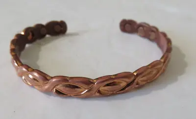 Womens Vintage Solid Copper Cuff Bracelet With Magnets 8mm Wide • $13.40