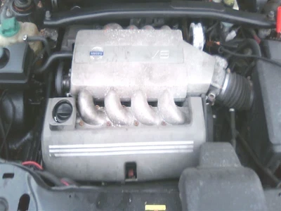 $300 • Buy Hood 8 Cylinder Excluding Sport Model Fits 07-09 VOLVO XC90 979258