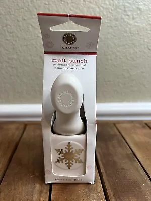 Martha Stewart ALPINE SNOWFLAKE Craft Paper Punch Card Making Scrapbooking READ • $24.99