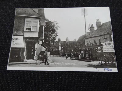 £1.40 • Buy The Village Pangbourne Photo - 66426 REPRO