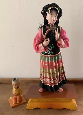 Lot 2 Vintage Collector’s Oriental Dolls National Costumes Stand 1960s 1970s • £4.99