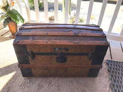 Antique 19th Century KAUFMANN & STRAUSS Alligator Dome Top Steamer Trunk • $469.99