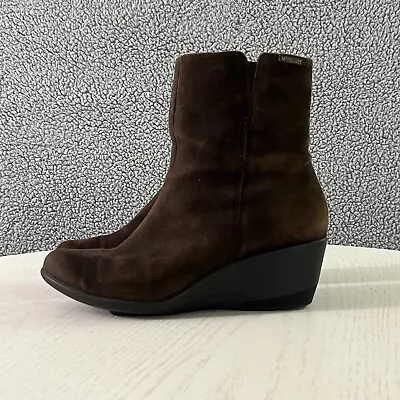 Mephisto Wedge Boots Women's 8.5 Brown Suede Side Zip Air Jet Ankle Booties • $34.99
