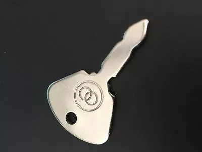 $16.50 • Buy LUCAS T250 LU3 Or 99 Style Tractor Or Equipment Ignition Key(Generic) Cobo 35201