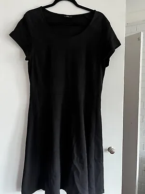 $10 • Buy Jeanswest Size 16 Black Skater Dress