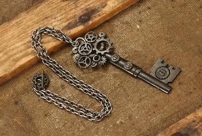 SteamPunk Cosplay Victorian Large Key Gears Necklace NEW SEALED • $9.99