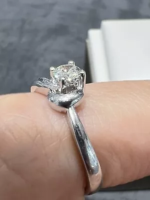 $550 • Buy 18ct White Gold Diamond Solitaire Ring
