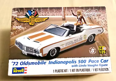 72 Olds Indy Pace Car With Figure Revell 85-4197 • $85