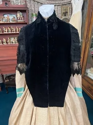 #24-035 1880s Black Velvet Lace And Jet Beaded Cape To Wear Over Bustle Gown • $35