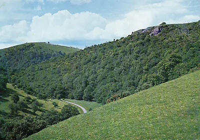 Postcard Derbyshire  Manifold Valley Un  Posted  • £3