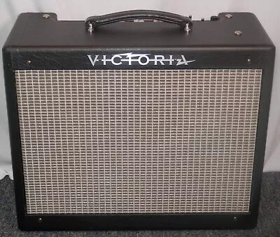 Victoria Club Deluxe Original Design 20 Watt 1x12  Tube Amplifier Guitar Combo  • $2699