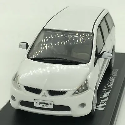 Mini Car Mitsubishi Grandis 2003 1/43 Scale Box Display Diecast Vol 124 • $25.80