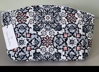 Vera Bradley Cosmetic Bag Grand Travel Floral White LISBON MEDALLION NWT 7 X 12 • $13.99