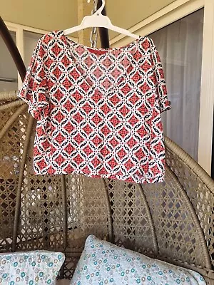 Tigerlily Short Sleeve Crop Top Size 12 • $18.95