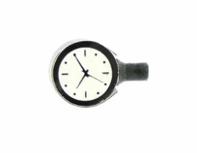 Wall Mounted Clocks 2pcs (Lit) - N Gauge Model Kestrel Design GMKD62 • £9.75