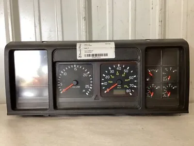 2000-2003 Volvo VNL Speedometer Instrument Cluster - Used • $1089.99