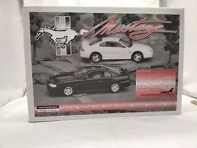 AMT Mustang GT Promo Pack 1:25 Scale 1995 & 96 FORD DEALER ONLY LIMITED EDITION • $209.95