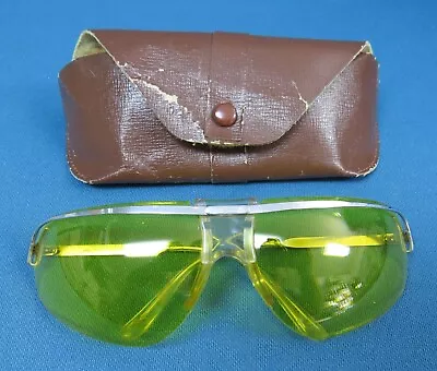 Vintage 1960s BARUFFALDI Yellow Designer Sports Glasses - Italy - Original Case • $84.91