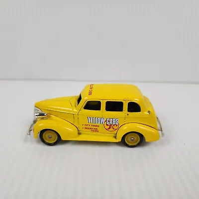 Days Gone Lledo 1939 Chevrolet Yellow Cabs Taxi Diecast Model • $8