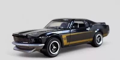 1969 FORD MUSTANG BOSS 302 Diorama Collectible DieCast Model Car 1:64 LOOSE • $10.99