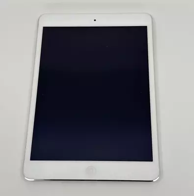 Apple IPad Mini 2 16GB Wi-Fi 7.9in - Silver A1489 • $32.99