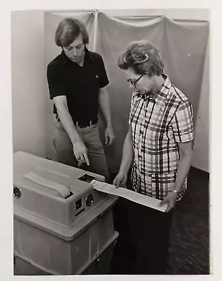 1976 Miami Florida Electronic Voting Machine Woman Voting FL VTG Press Photo • $12.50