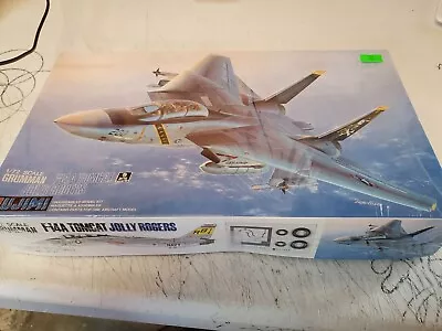 Fujimi 1/72 Grumman F-14A Tomcat  Jolly Rogers  Fighter Jet • $48.50