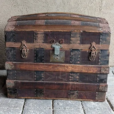 1870s Antique Steamer Trunk Chest Blanket Box Dome Top 1879  • $1295