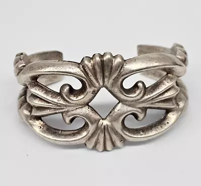 Vintage Navajo Sterling Silver Sandcast Bracelet 74.2 Gm Size  6.25  • $139