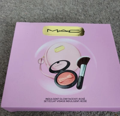 £13 • Buy Mac Glow Face Kit In Rose With Brush And Bag. New