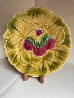 Vintage Portieux Vallerysthal France Majolica Pottery STRAWBERRY Plate • $9.99