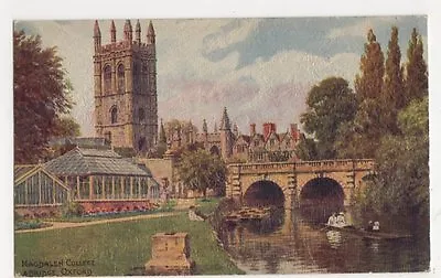 Oxford Magdalen College & Bridge A.R. Quinton Postcard B301 • £2