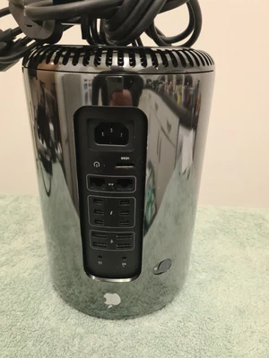 £12.50 • Buy Apple Mac Pro Late 2013 3.5 GHz 6core Intel Xeon E5 32GB Ram 500GB Hard Drive 