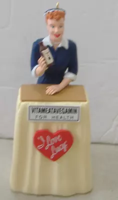 Lucy Does A Tv Commerical  I Love Lucy   Series   2001   Hallmark Ornament • $15.95