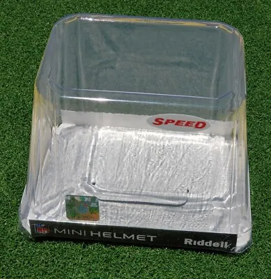 Riddell Retail Display Box For Football Mini Helmet    Bases Included • $6
