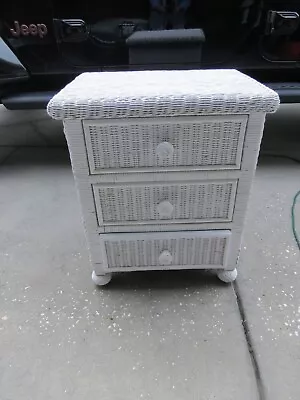 Vtg Coastal White Wicker  3-drawer Nightstand Dresser With Ball Feet • $249.99