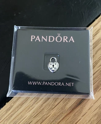 £18 • Buy BNIP Pandora Floating Locket ‘Love Lock’ Petite Charm Item 796569