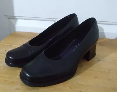 Marco Tozzi Black Leather Slip On Women's Court Shoes UK-35 EU-36 • £4.99