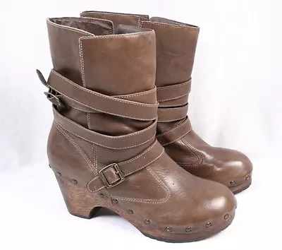 Matisse Nixie Bootie Women's 10 - Brown Leather Mid Platform Buckle Clog Boots • $38.99