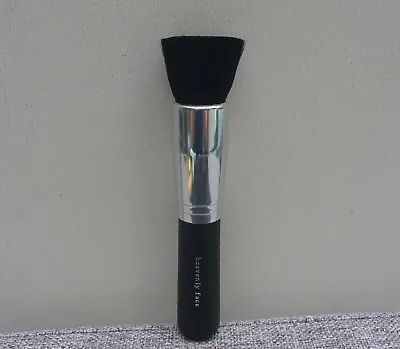 1x I.d. BARE ESCENTUALS Bare Minerals Heavenly Face Brush Brand NEW! • £12.50