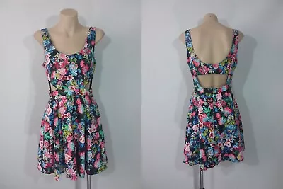 $19 • Buy Forever New Size 8 Sleeveless Floral Dress