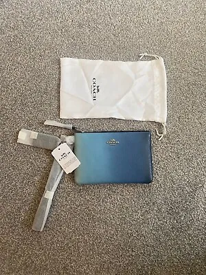 £35 • Buy  Coach Ombre Wristlet Blue And Black (Brand New)