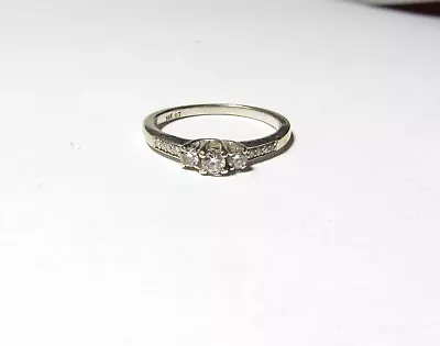 14k Solid White Gold Ring W / .30 Cts Round Brilliant Cut Natural Diamonds • $1.04