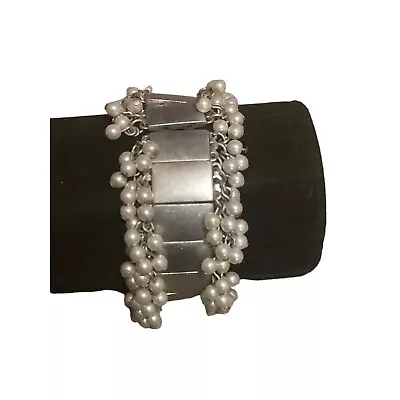 Vintage J.Crew Silver Tone Faux Ivory Pearl Stretch Bracelet Fashion Jewelry • $24.95