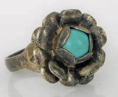 Vintage Beautiful Flashy Sterling Silver Ring Native Blue Turquoise Size 7 • $45