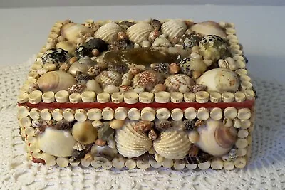 Vintage Rectangular Wood & Seashell Trinket Box ~ Unique Mermaid Treasure Chest • $2.99
